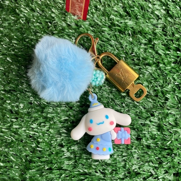 AUTHENTIC EUC LV LOCK & Cinnamoroll keychain with LV lock charm. - Picture 2 of 9